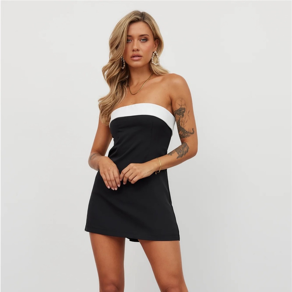 Hello Molly Sweeter Side of Life Romper Black